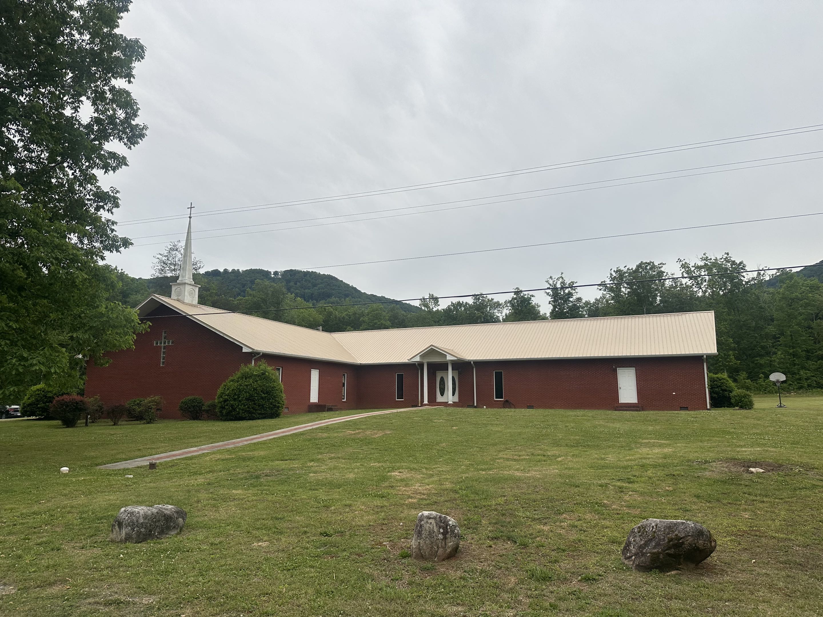 Coppinger Cove Baptist Church on Coppinger Cove Road, Sequatchie, Tennessee