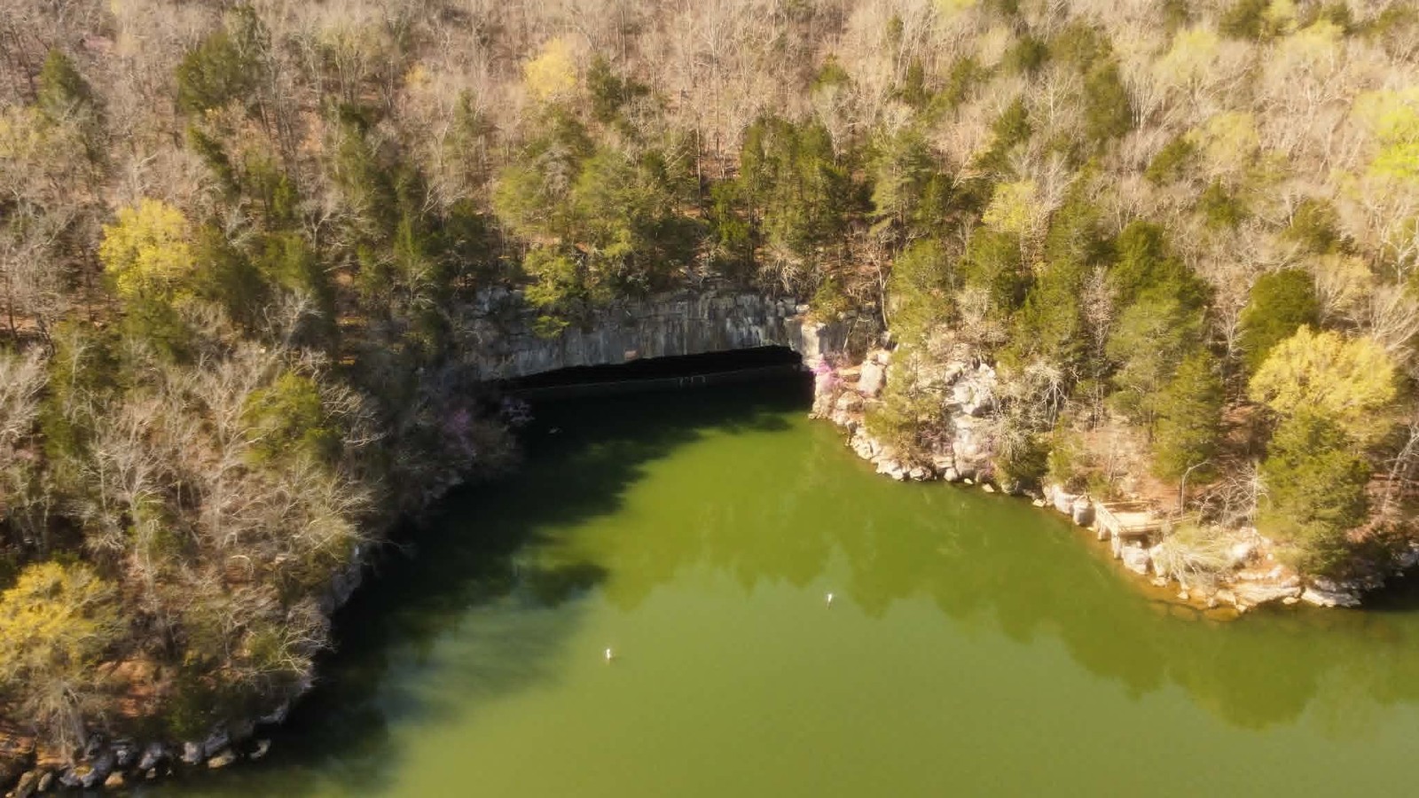 Close aerial view of Nickajack Cave entrance
