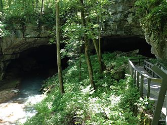 The entrance to Russell Cave